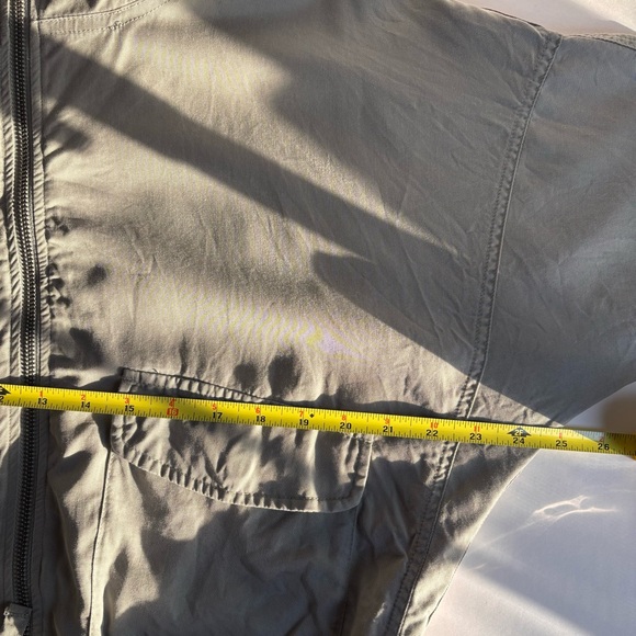 Abercrombie & Fitch Cropped Light Green Utility Jacket - Picture 9 of 11